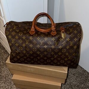 Vintage Louis Vuitton Classic Brown Mono Speedy 40 W/COA Lock/Key NOT included.
